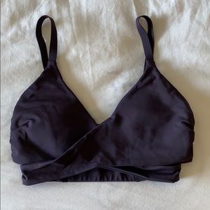 Lululemon sports bras (2)
